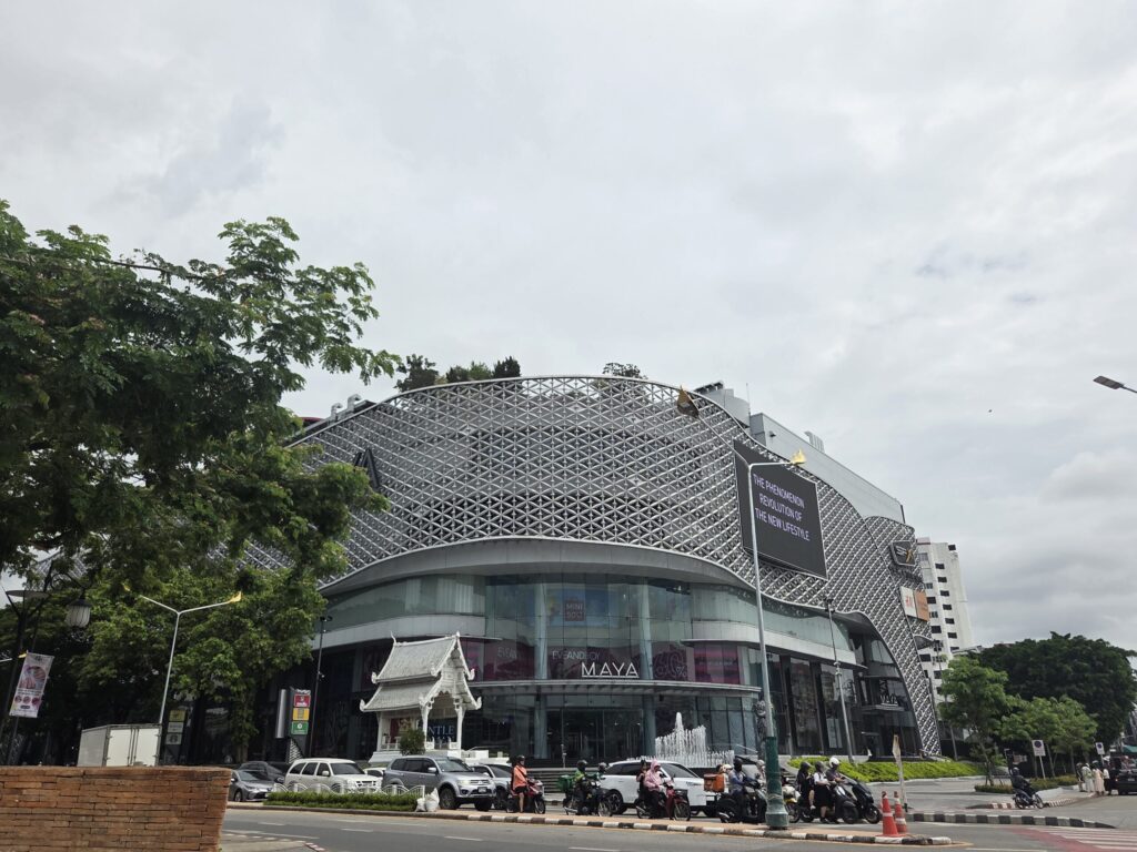 	maya lifestyle mall chiang mai